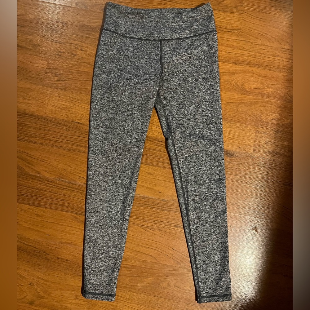 Victoria’s Secret VSX Sport leggings sz Med ⭐️